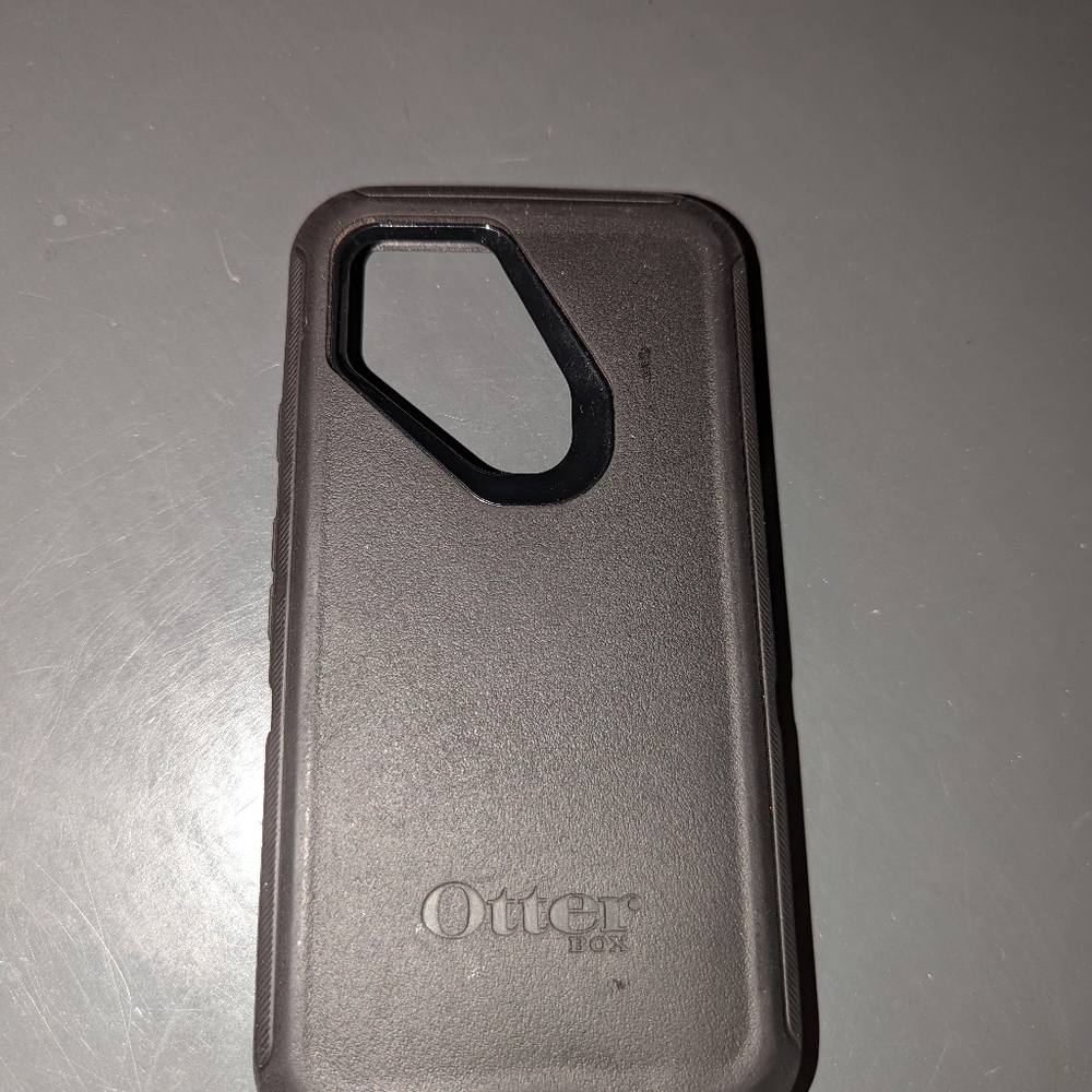 Pixel 5 OtterBox Case Black